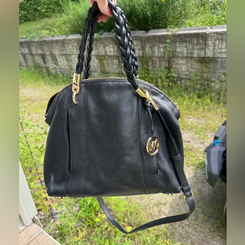 Michael Kors Black and Gold bag
